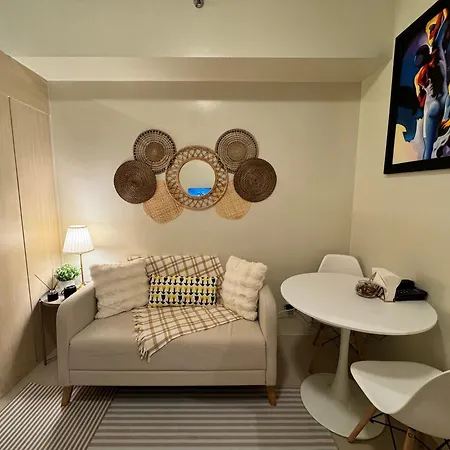 Cozy 1Br Netflix & Alexa W Balcony Free Pool Hotel